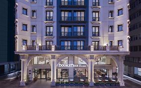 DoubleTree by Hilton Istanbul Esentepe